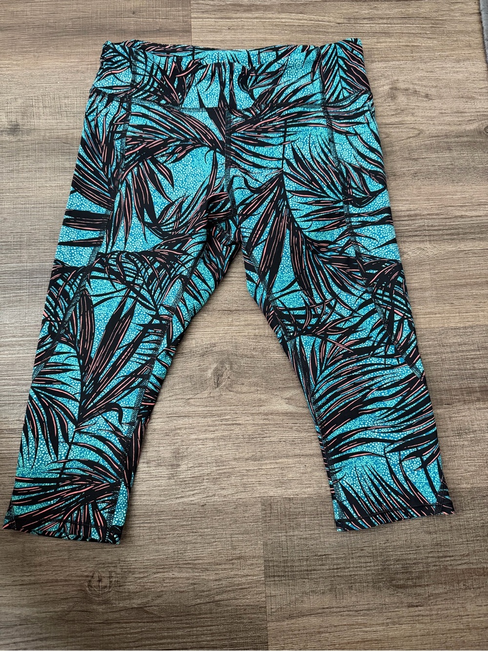 lululemon athletica Teal Tropical Print Leggings with Black and Pink Accents